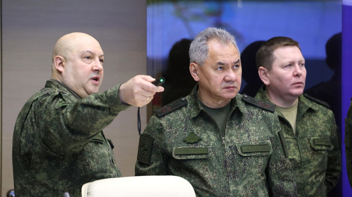 Ruský generál Armageddon končí. Přichází muž ze stínu